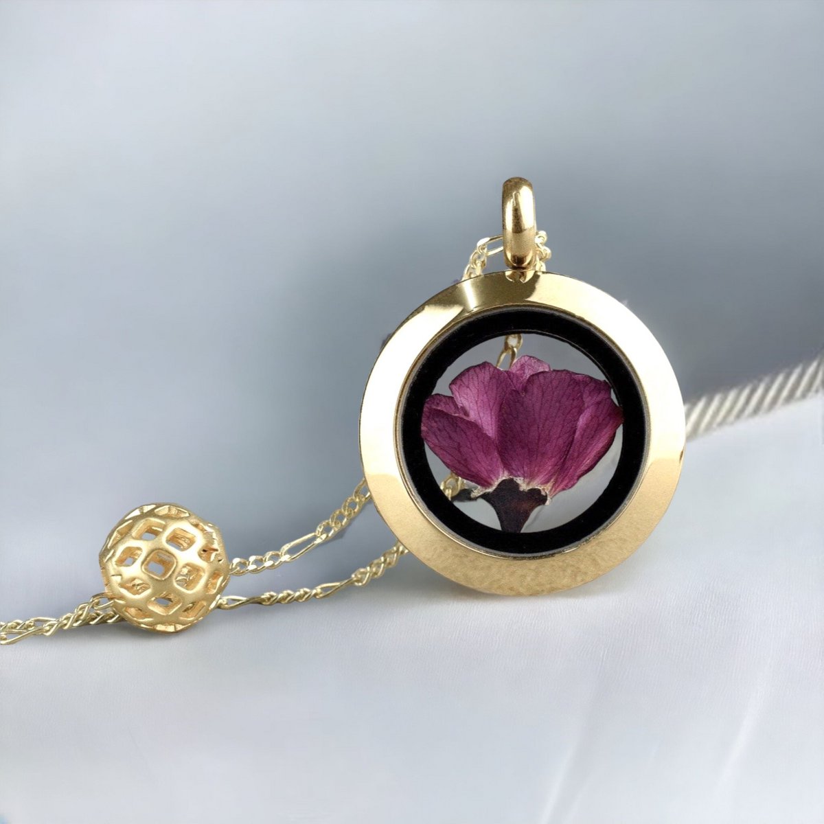 Echte Japanische Kirschblüte - Sakura Medaillon - 925 Sterling Vergoldet